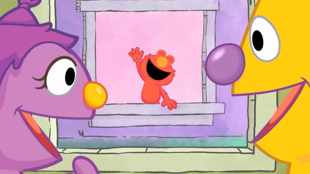 Elmo sonriendo por su ventana